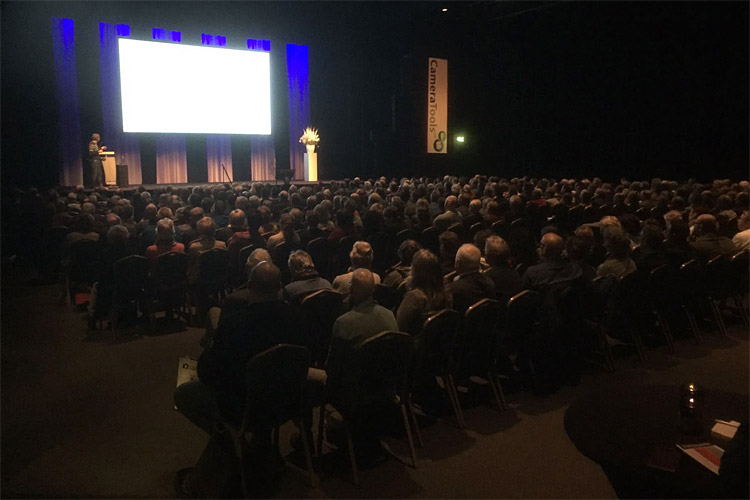 Een volle zaal bij de Pixperience NXT LVL